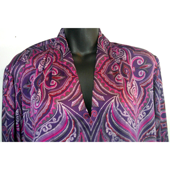 Chico's Women's 3 16/18 Purple V-neck Lotus Petal Scroll Affair Item # 570379280 - Picture 2 of 8